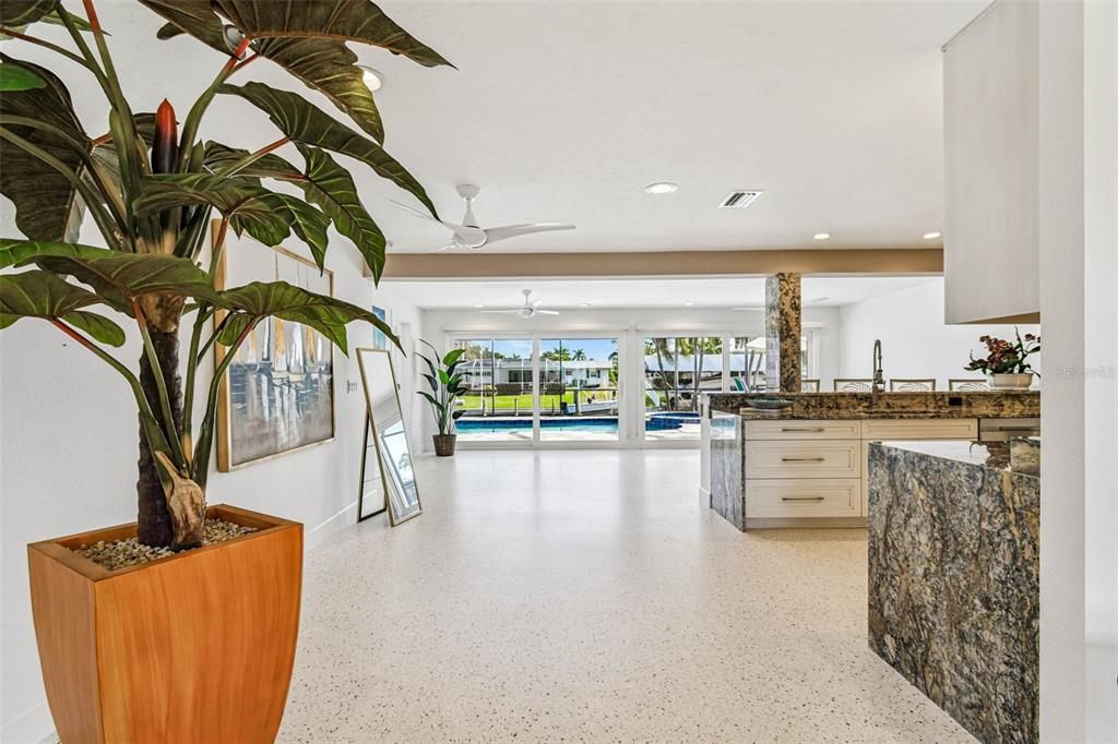 En Venta: $1,195,000 (2 camas, 2 baños, 1772 Pies cuadrados)