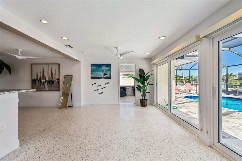 En Venta: $1,195,000 (2 camas, 2 baños, 1772 Pies cuadrados)