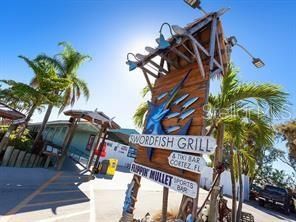 На продажу: $1,195,000 (3 спален, 2 ванн, 1772 Квадратных фут)