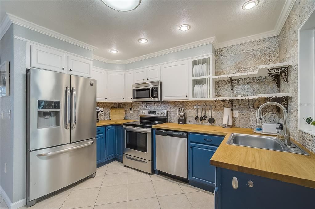 В аренду: $2,800 (4 спален, 3 ванн, 1534 Квадратных фут)