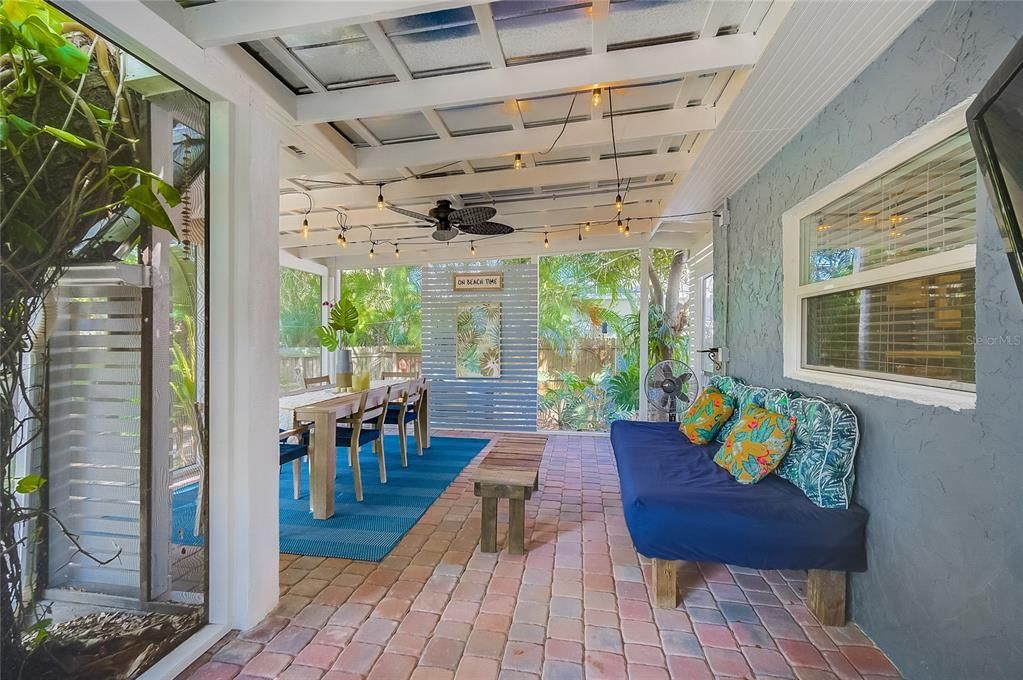 В аренду: $2,800 (4 спален, 3 ванн, 1534 Квадратных фут)