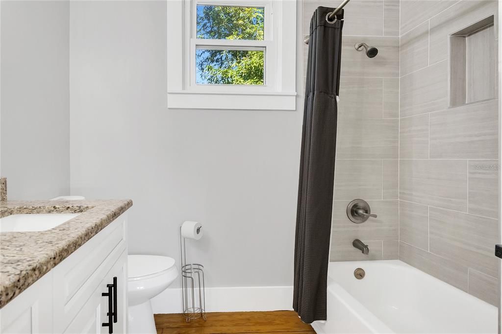 For Sale: $895,000 (4 beds, 3 baths, 2410 Square Feet)