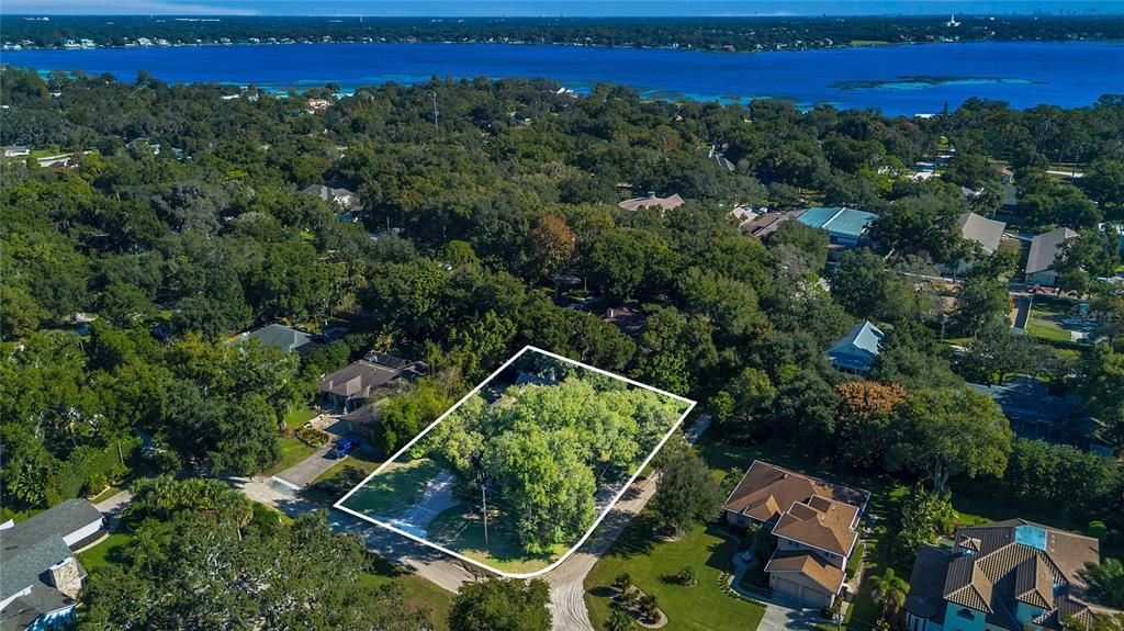 For Sale: $895,000 (4 beds, 3 baths, 2410 Square Feet)