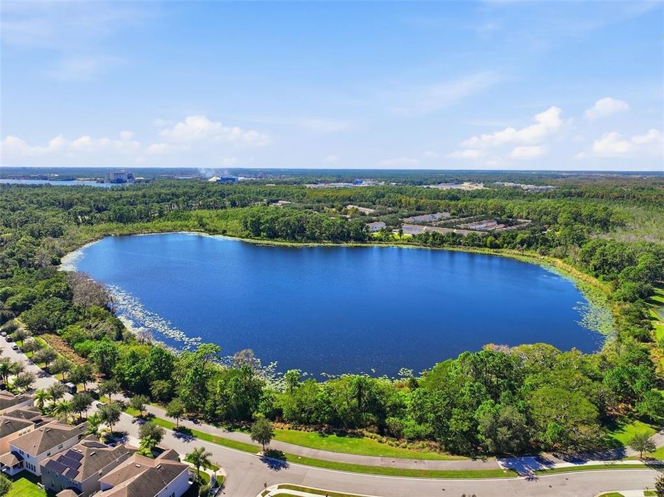 Под контрактом: $619,000 (3 спален, 2 ванн, 2072 Квадратных фут)