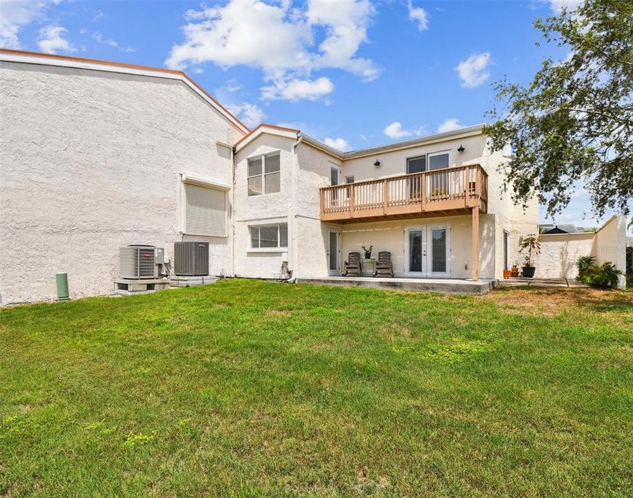 For Sale: $357,000 (2 beds, 2 baths, 1420 Square Feet)