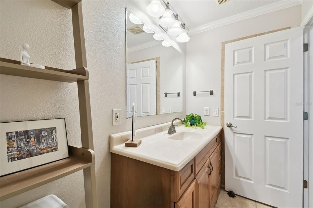 For Sale: $357,000 (2 beds, 2 baths, 1420 Square Feet)