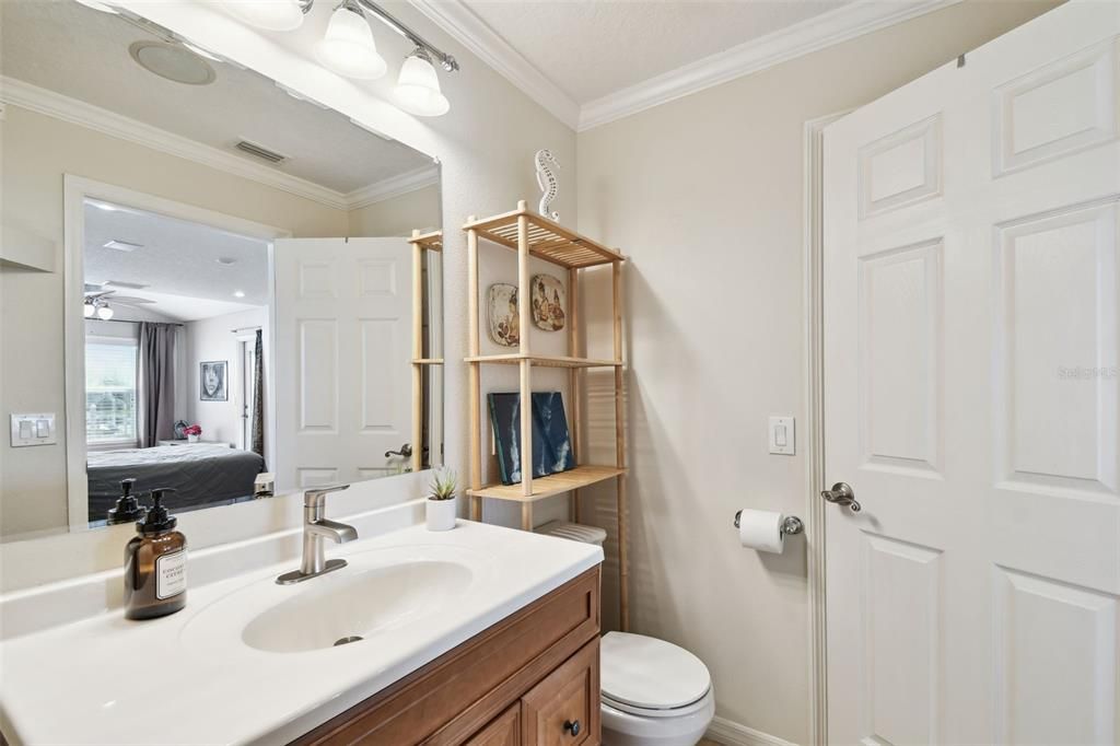 For Sale: $357,000 (2 beds, 2 baths, 1420 Square Feet)