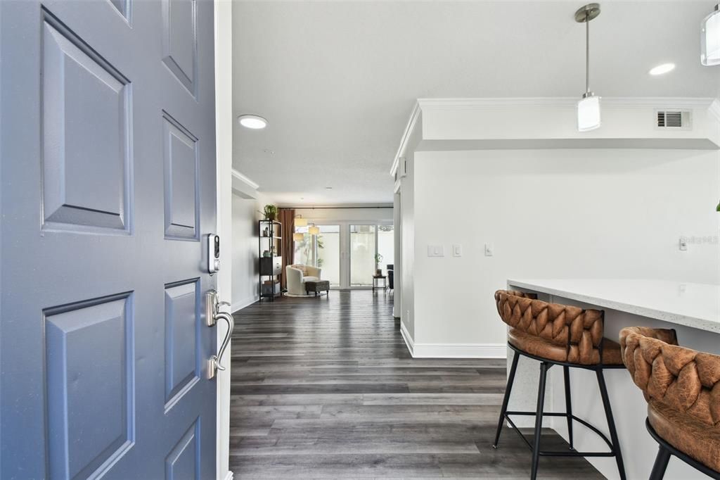 For Sale: $357,000 (2 beds, 2 baths, 1420 Square Feet)