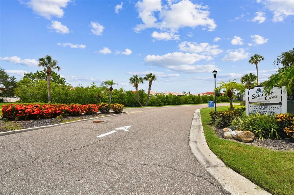 For Sale: $357,000 (2 beds, 2 baths, 1420 Square Feet)