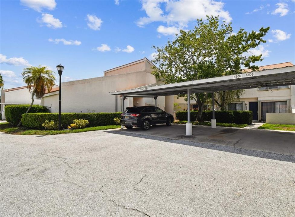 For Sale: $357,000 (2 beds, 2 baths, 1420 Square Feet)