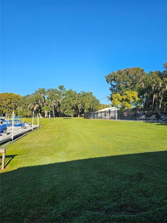 For Sale: $230,000 (2 beds, 1 baths, 768 Square Feet)