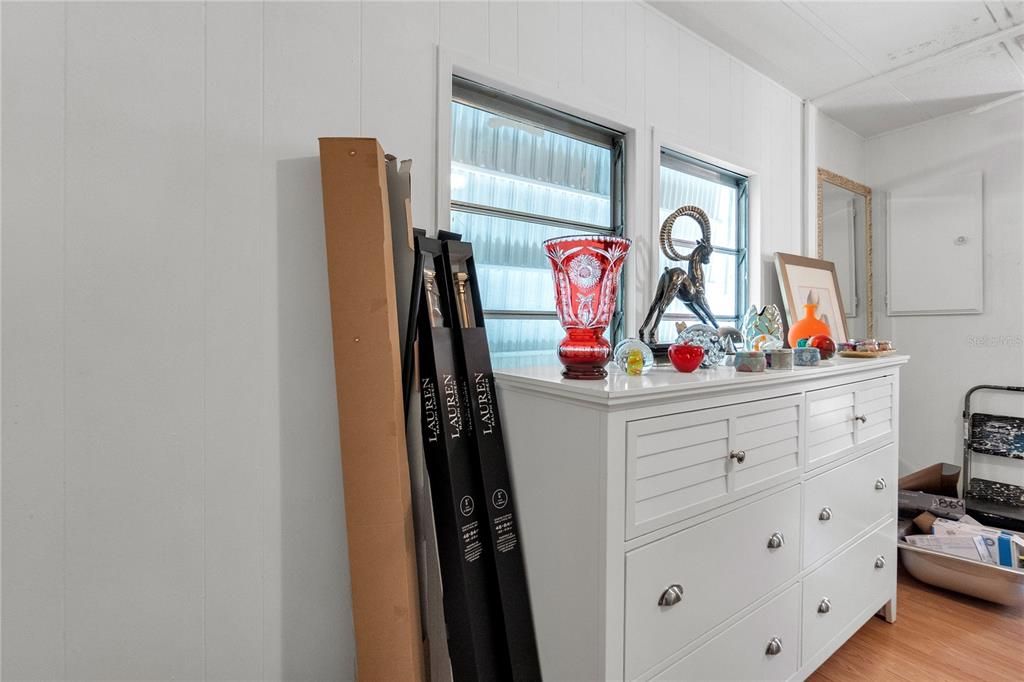 For Sale: $65,000 (2 beds, 2 baths, 800 Square Feet)