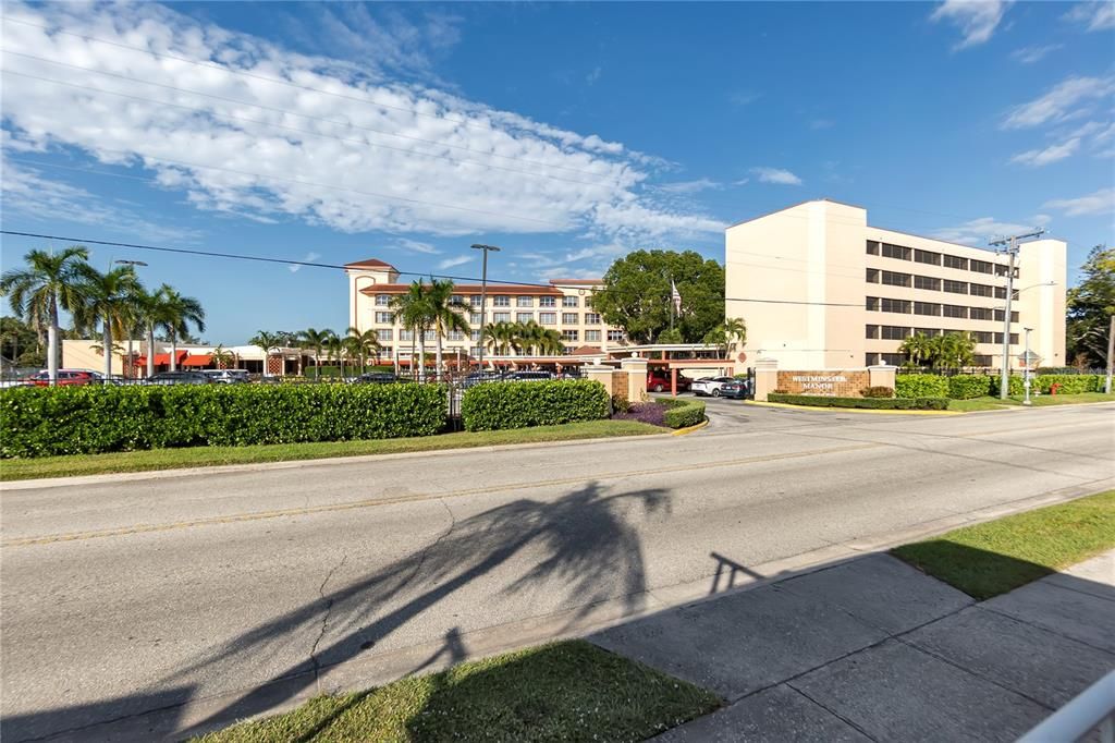 For Sale: $65,000 (2 beds, 2 baths, 800 Square Feet)