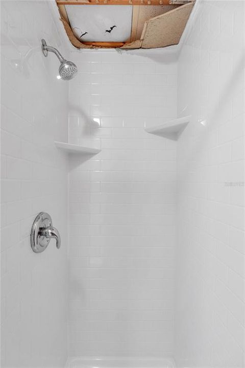 For Sale: $65,000 (2 beds, 2 baths, 800 Square Feet)