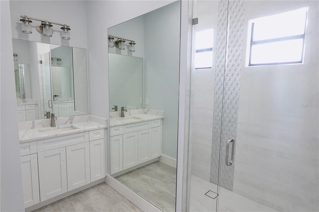 En Venta: $419,999 (3 camas, 2 baños, 1854 Pies cuadrados)