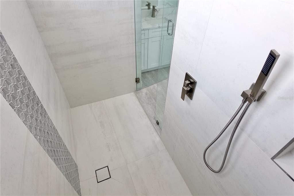 En Venta: $419,999 (3 camas, 2 baños, 1854 Pies cuadrados)