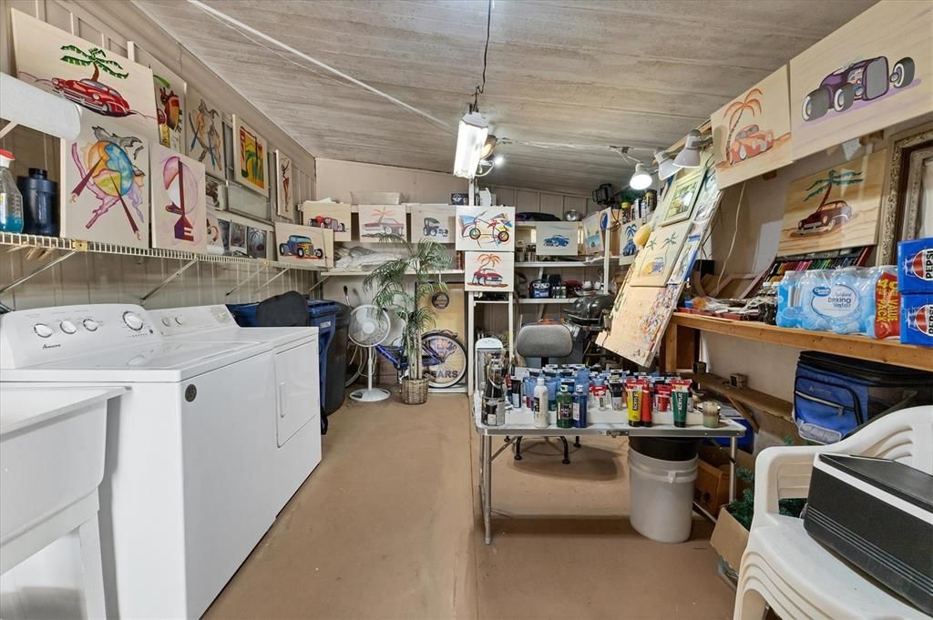 For Sale: $180,000 (2 beds, 2 baths, 1056 Square Feet)