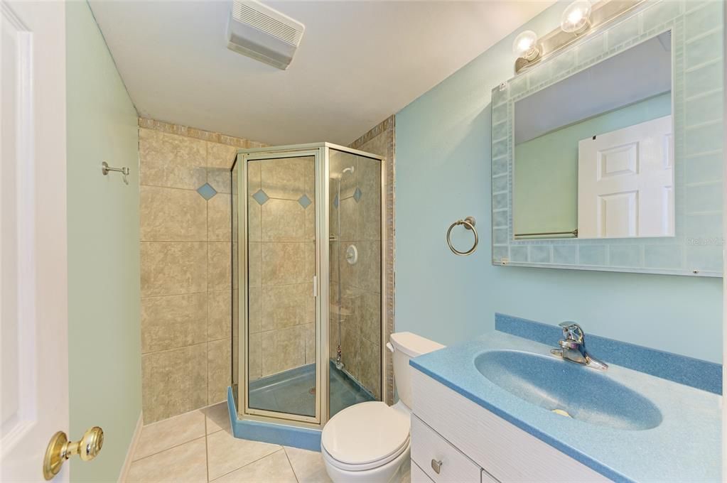 待售: $224,900 (3 贝兹, 1 浴室, 1140 平方英尺)