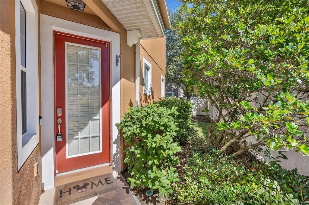 Active With Contract: $370,000 (3 beds, 2 baths, 1742 Square Feet)