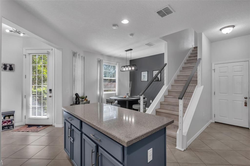 Active With Contract: $370,000 (3 beds, 2 baths, 1742 Square Feet)