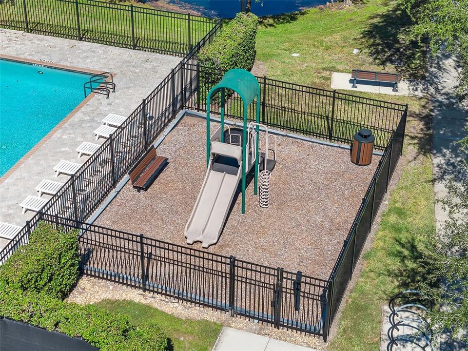 Active With Contract: $370,000 (3 beds, 2 baths, 1742 Square Feet)