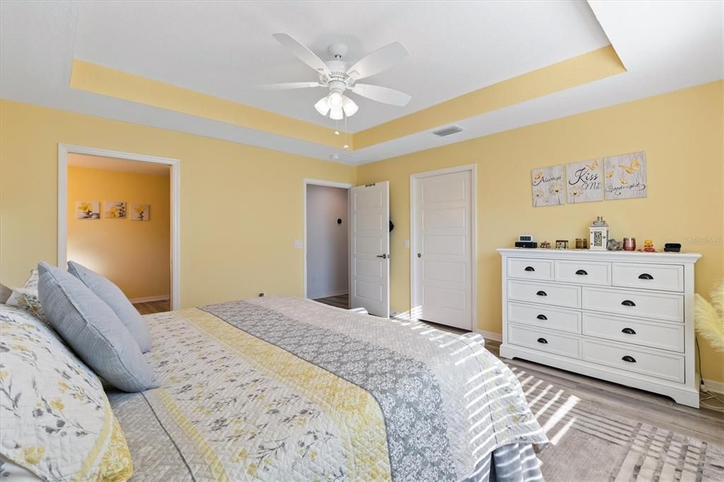 For Sale: $499,000 (4 beds, 2 baths, 2012 Square Feet)