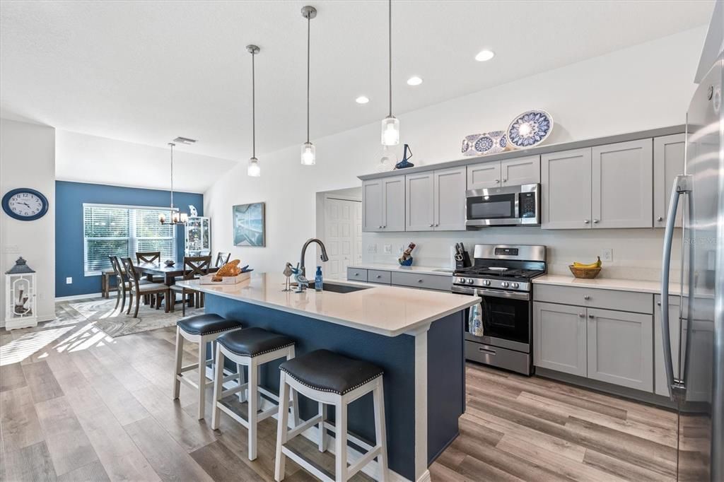 For Sale: $499,000 (4 beds, 2 baths, 2012 Square Feet)