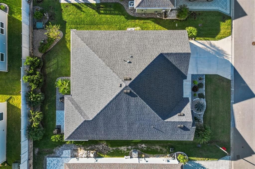 For Sale: $499,000 (4 beds, 2 baths, 2012 Square Feet)