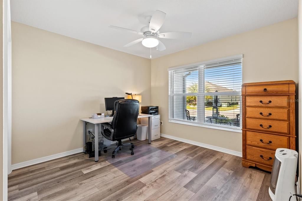 For Sale: $499,000 (4 beds, 2 baths, 2012 Square Feet)