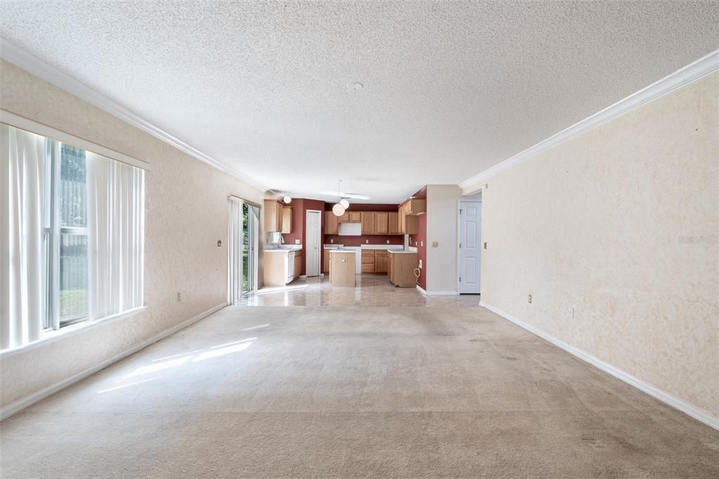 For Sale: $469,000 (4 beds, 2 baths, 2508 Square Feet)