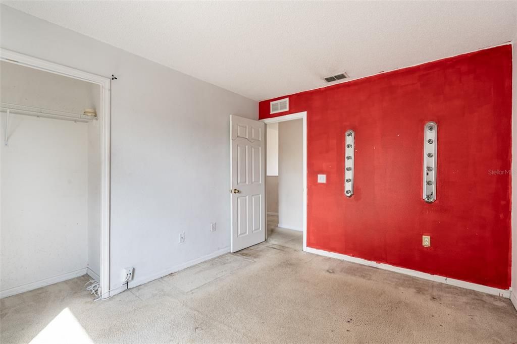 For Sale: $469,000 (4 beds, 2 baths, 2508 Square Feet)