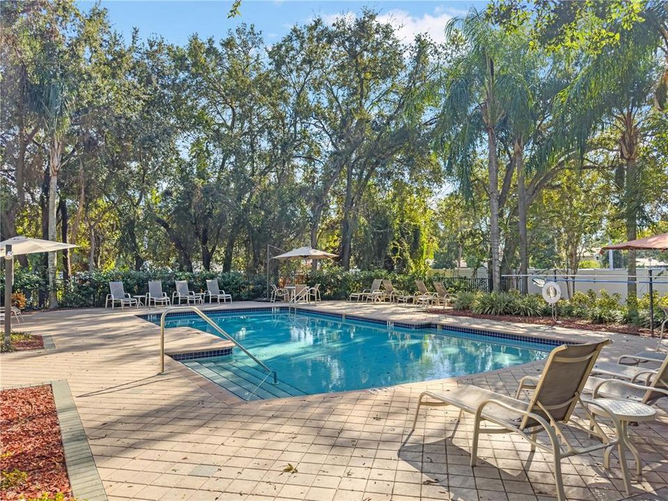 合同活跃: $2,300 (3 贝兹, 2 浴室, 1625 平方英尺)