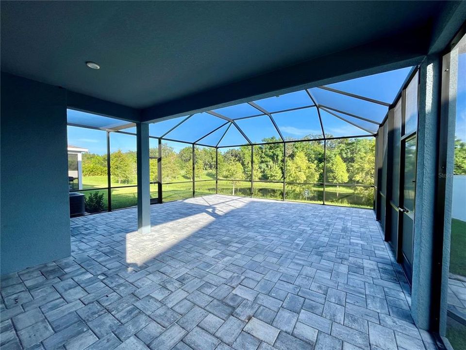 For Rent: $3,200 (4 beds, 2 baths, 2048 Square Feet)