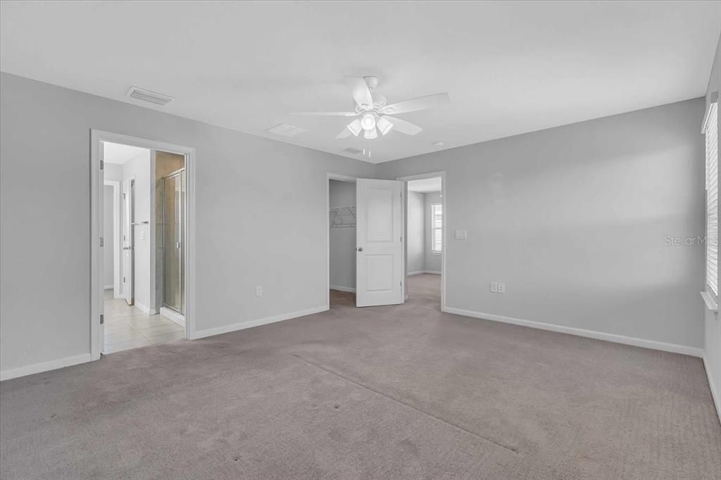 For Rent: $3,200 (4 beds, 2 baths, 2048 Square Feet)