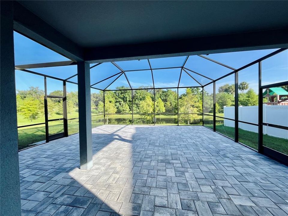 For Rent: $3,200 (4 beds, 2 baths, 2048 Square Feet)