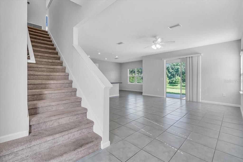 For Rent: $3,200 (4 beds, 2 baths, 2048 Square Feet)