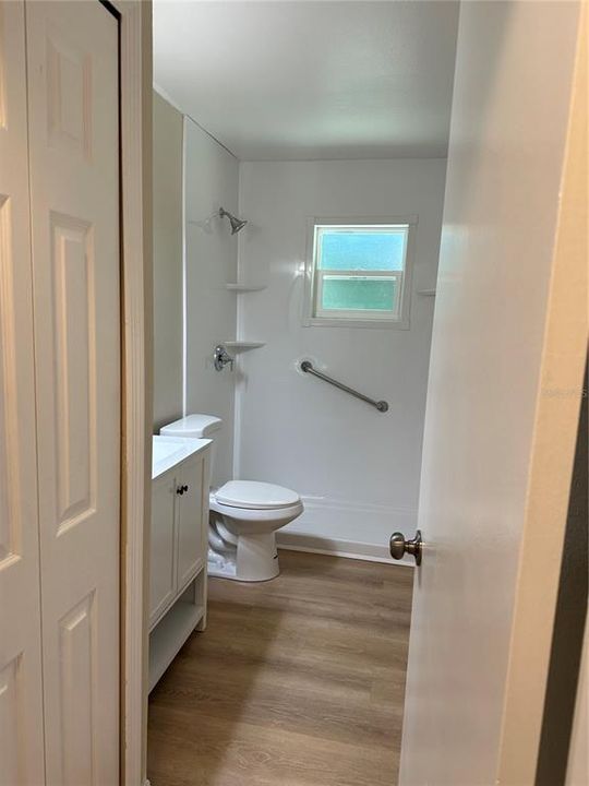 出租: $1,800 (3 贝兹, 1 浴室, 1156 平方英尺)