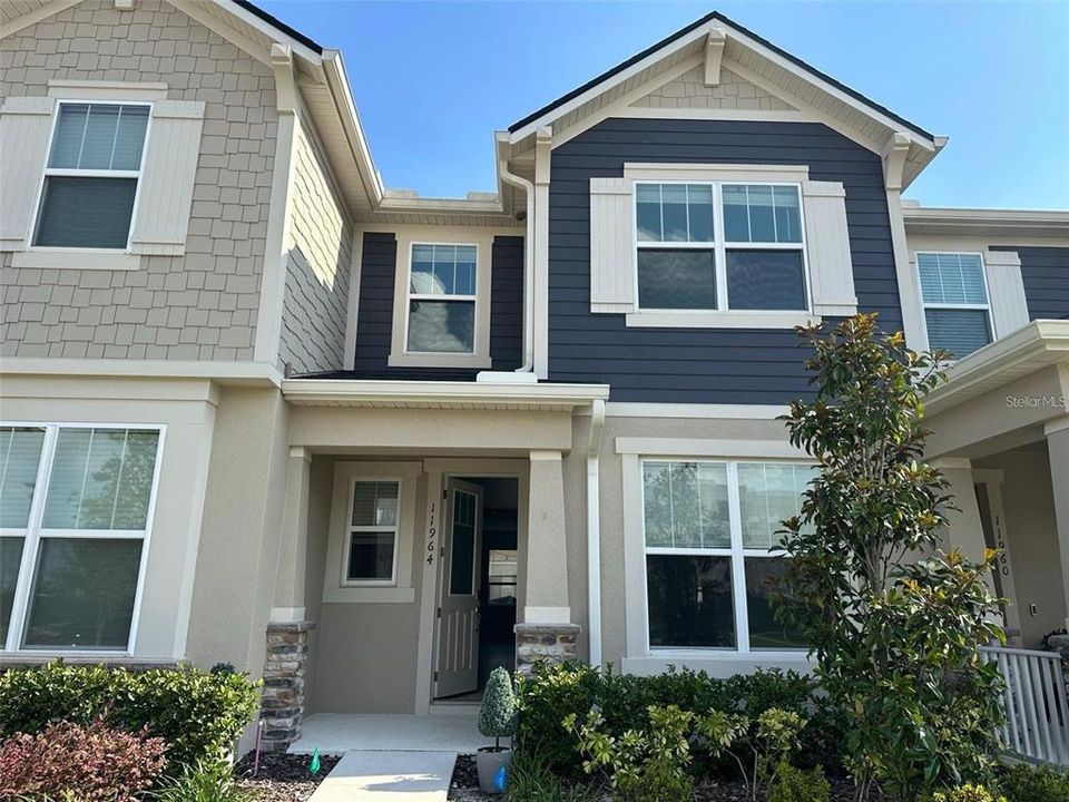 最近租的: $2,600 (3 贝兹, 2 浴室, 1676 平方英尺)