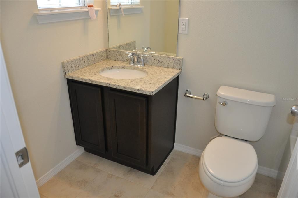 Active With Contract: $1,900 (2 beds, 2 baths, 1496 Square Feet)