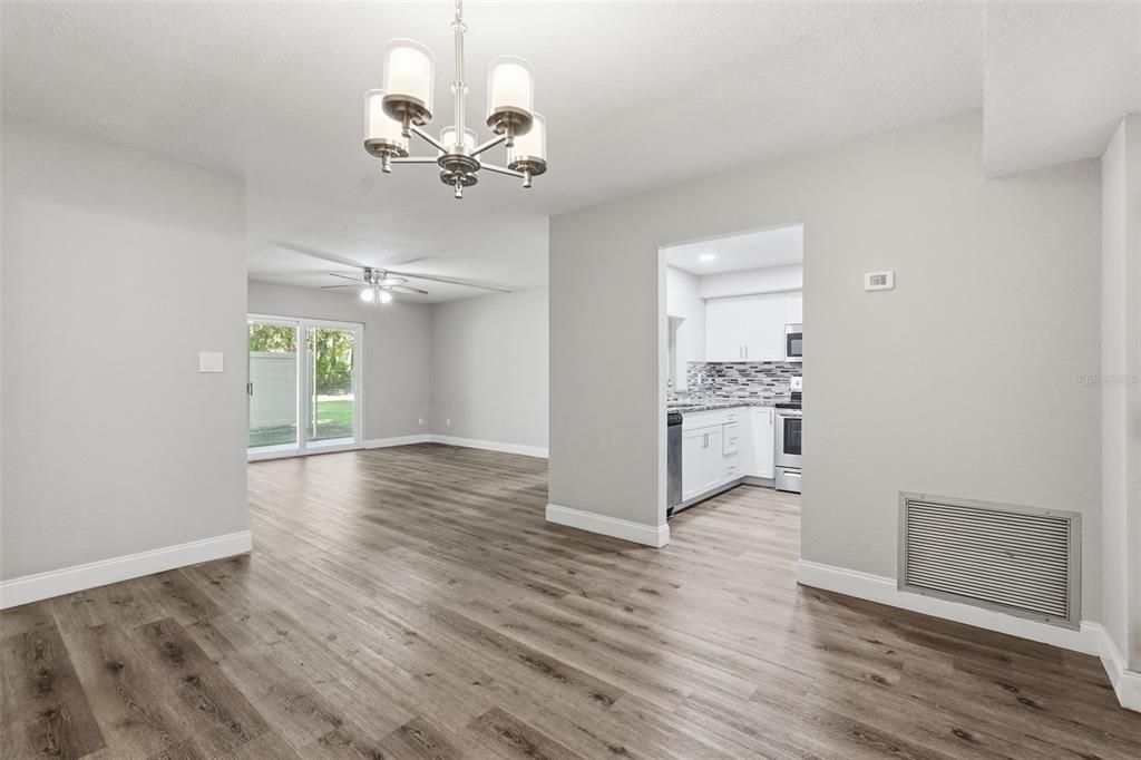 En Venta: $133,000 (2 camas, 2 baños, 1148 Pies cuadrados)