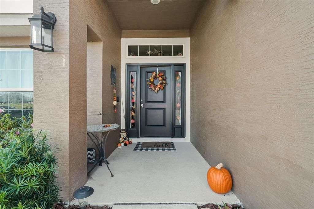 待售: $310,000 (4 贝兹, 2 浴室, 1826 平方英尺)