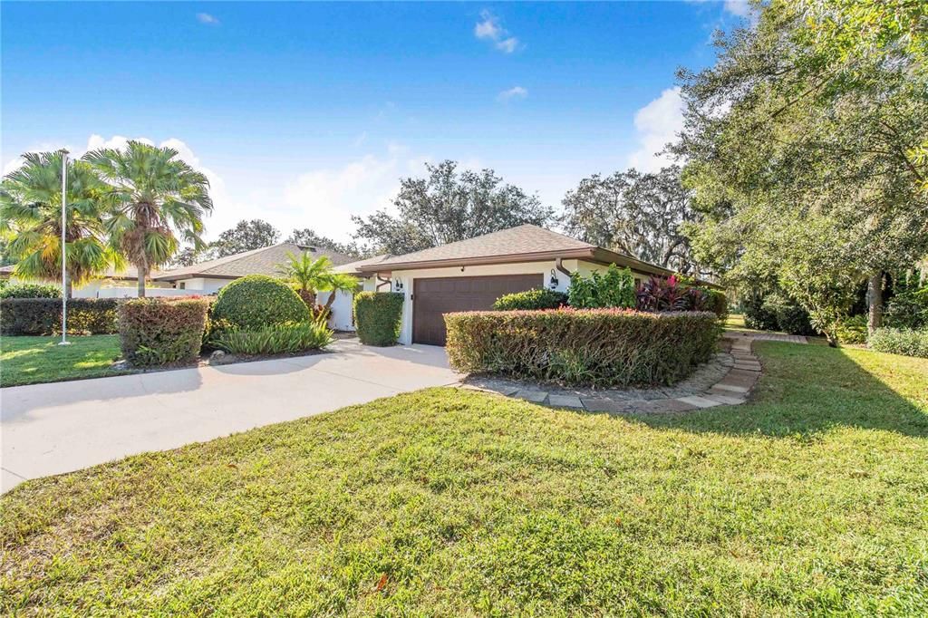 Active With Contract: $279,000 (2 beds, 2 baths, 1793 Square Feet)