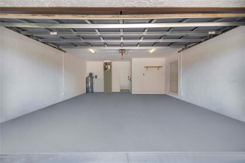 Active With Contract: $279,000 (2 beds, 2 baths, 1793 Square Feet)