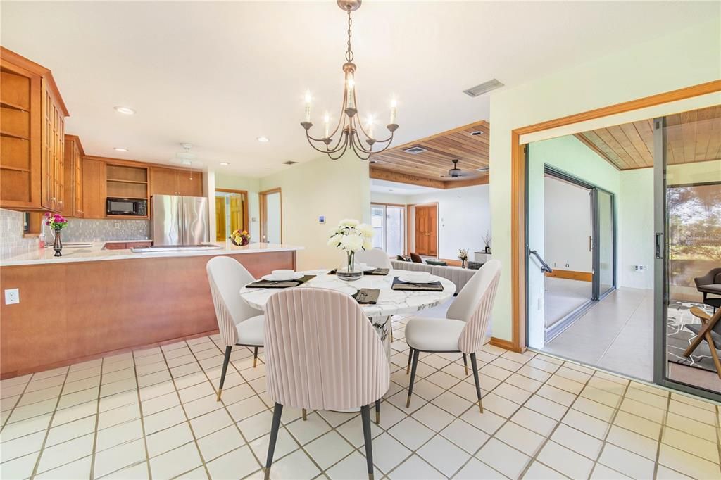 Active With Contract: $279,000 (2 beds, 2 baths, 1793 Square Feet)