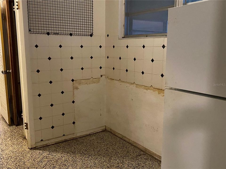 待售: $659,000 (5 贝兹, 3 浴室, 2701 平方英尺)