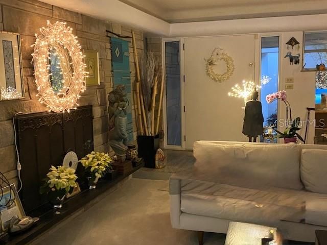 待售: $659,000 (5 贝兹, 3 浴室, 2701 平方英尺)