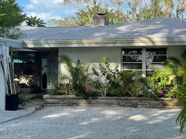 待售: $659,000 (5 贝兹, 3 浴室, 2701 平方英尺)