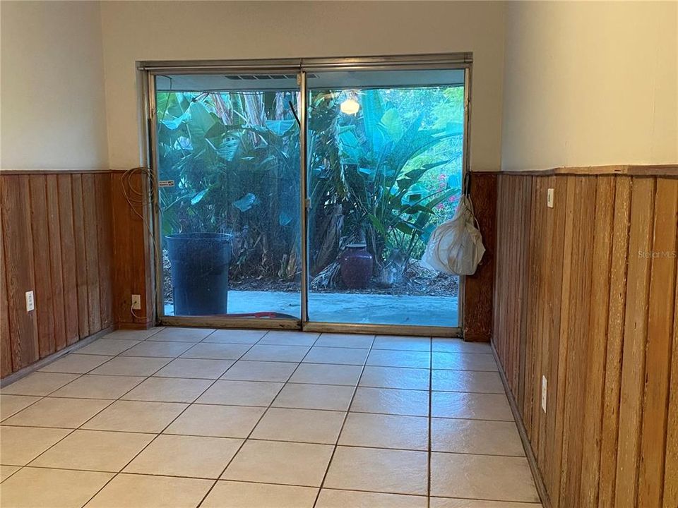 待售: $659,000 (5 贝兹, 3 浴室, 2701 平方英尺)