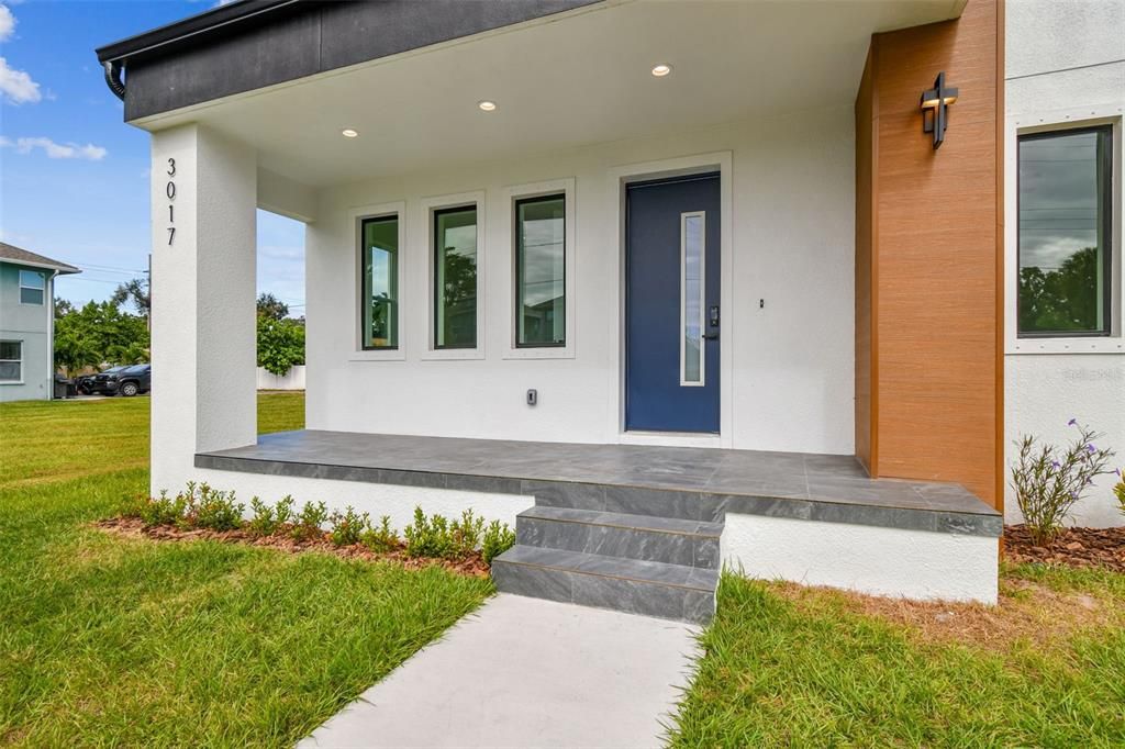 For Sale: $849,900 (4 beds, 3 baths, 2195 Square Feet)