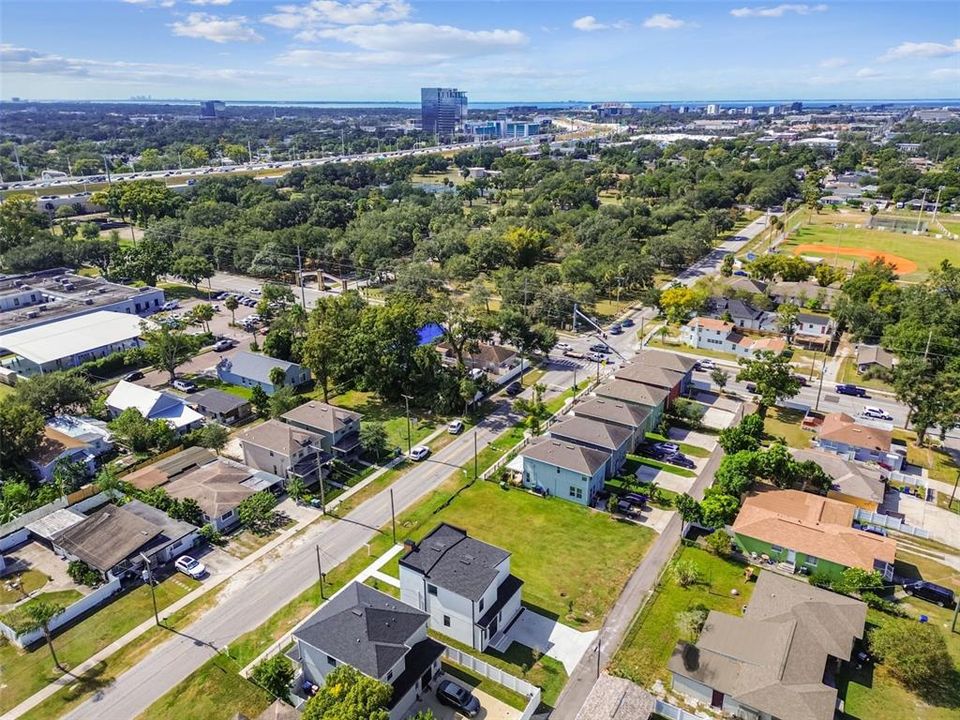 For Sale: $849,900 (4 beds, 3 baths, 2195 Square Feet)